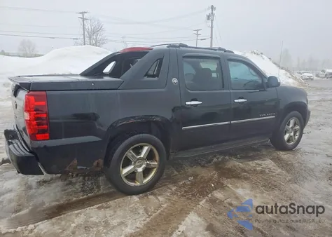 2013 Chevrolet Avalanche Ltz z USA, uszkodzony, nr VIN 3GNTKGE74DG214911